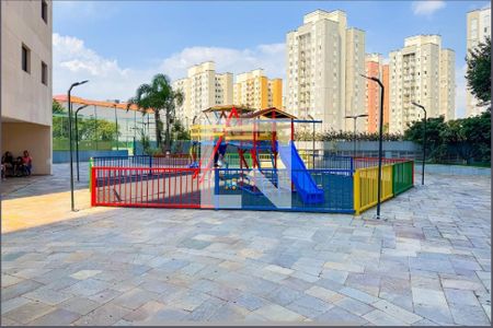 Apartamento à venda com 81m², 2 quartos e 1 vaga Apartamento à venda com 81m², 2 quartos e 1 vagaPlayground