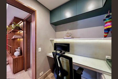 Apartamento à venda com 145m², 3 quartos e 2 vagas Apartamento à venda com 145m², 3 quartos e 2 vagasEscritório