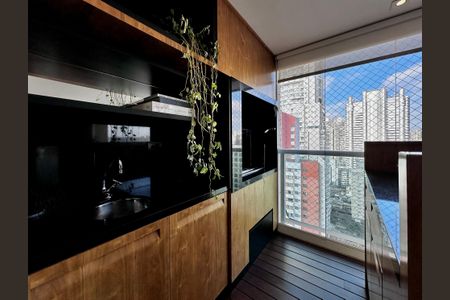 Apartamento à venda com 145m², 3 quartos e 2 vagas Apartamento à venda com 145m², 3 quartos e 2 vagasVaranda