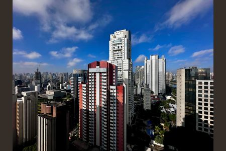 Apartamento à venda com 145m², 3 quartos e 2 vagas Apartamento à venda com 145m², 3 quartos e 2 vagasVista