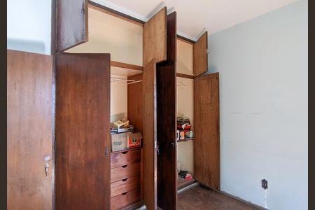 Casa à venda com 350m², 7 quartos e 4 vagasQuarto 2