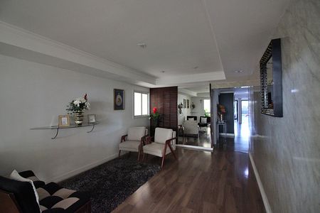 Apartamento à venda com 82m², 3 quartos e 2 vagasHall de entrada