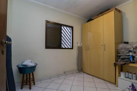 Casa à venda com 180m², 3 quartos e 2 vagas Casa à venda com 180m², 3 quartos e 2 vagasQuarto 2