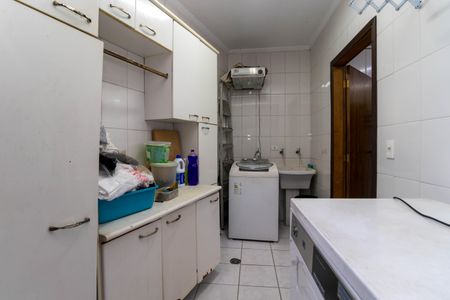 Casa à venda com 180m², 3 quartos e 2 vagas Casa à venda com 180m², 3 quartos e 2 vagasÁrea de Serviço