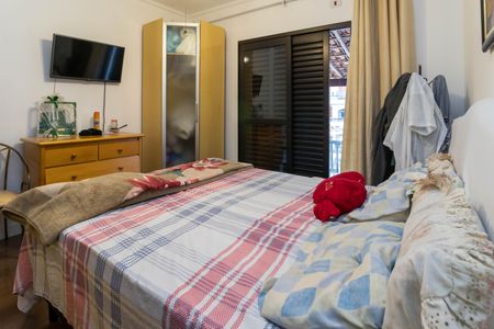 Casa à venda com 180m², 3 quartos e 2 vagas Casa à venda com 180m², 3 quartos e 2 vagasSuíte