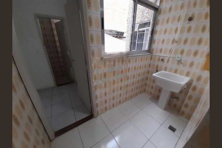 Apartamento à venda com 75m², 2 quartos e 1 vaga