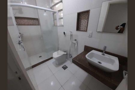 Apartamento à venda com 75m², 2 quartos e 1 vaga