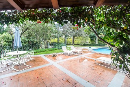 Casa à venda com 790m², 4 quartos e 6 vagasVista da Sala