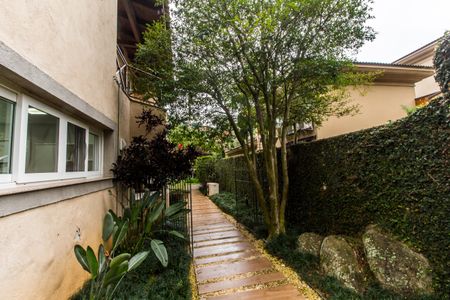Casa à venda com 790m², 4 quartos e 6 vagasCorredor