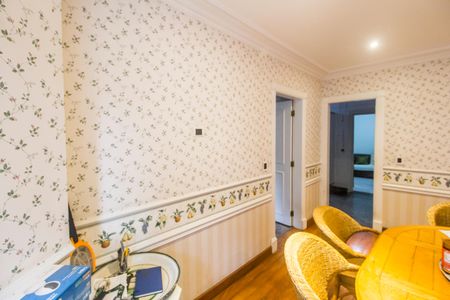 Casa à venda com 790m², 4 quartos e 6 vagasCopa