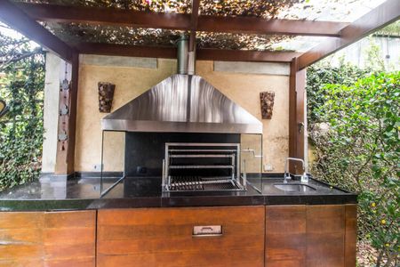 Casa à venda com 790m², 4 quartos e 6 vagasÁrea comum