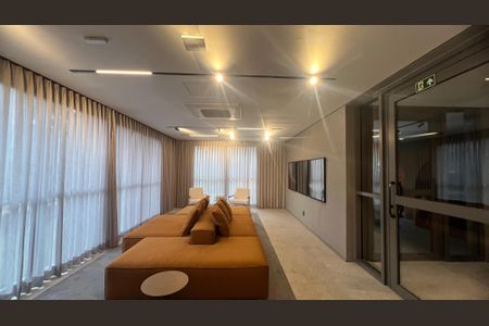 Apartamento à venda com 210m², 3 quartos e 3 vagas Apartamento à venda com 210m², 3 quartos e 3 vagasÁrea comum - Salão de Festas