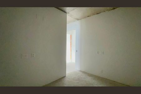 Apartamento à venda com 210m², 3 quartos e 3 vagas Apartamento à venda com 210m², 3 quartos e 3 vagasCloset da suíte 1