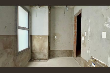 Apartamento à venda com 210m², 3 quartos e 3 vagas Apartamento à venda com 210m², 3 quartos e 3 vagasBanheiro da Suíte 2