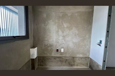 Apartamento à venda com 210m², 3 quartos e 3 vagas Apartamento à venda com 210m², 3 quartos e 3 vagasÁrea de Serviço