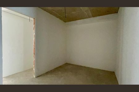 Apartamento à venda com 210m², 3 quartos e 3 vagas Apartamento à venda com 210m², 3 quartos e 3 vagasCloset da suíte 2