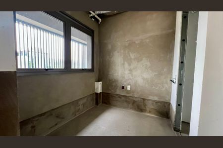 Apartamento à venda com 210m², 3 quartos e 3 vagas Apartamento à venda com 210m², 3 quartos e 3 vagasÁrea de Serviço