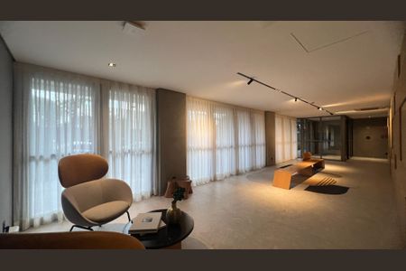 Apartamento à venda com 210m², 3 quartos e 3 vagas Apartamento à venda com 210m², 3 quartos e 3 vagasHall de entrada