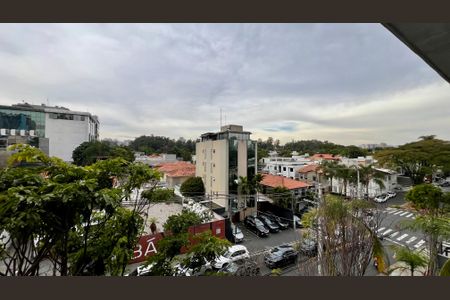 Apartamento à venda com 210m², 3 quartos e 3 vagas Apartamento à venda com 210m², 3 quartos e 3 vagasVista da Varanda