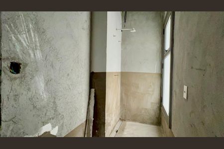 Apartamento à venda com 210m², 3 quartos e 3 vagas Apartamento à venda com 210m², 3 quartos e 3 vagasBanheiro da Suíte 3