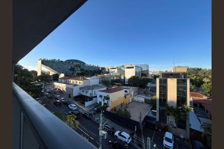 Apartamento à venda com 210m², 3 quartos e 3 vagas