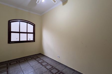 Casa à venda com 323m², 3 quartos e 3 vagas Casa à venda com 323m², 3 quartos e 3 vagasQuarto 2