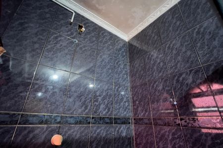 Casa à venda com 323m², 3 quartos e 3 vagas Casa à venda com 323m², 3 quartos e 3 vagasBanheiro da Suíte