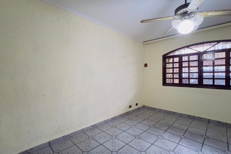 Casa à venda com 323m², 3 quartos e 3 vagas Casa à venda com 323m², 3 quartos e 3 vagasSala