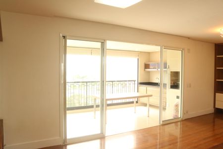 Apartamento à venda com 165m², 4 quartos e 3 vagasSala