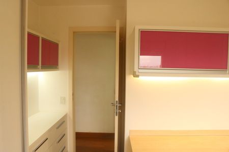 Apartamento à venda com 165m², 4 quartos e 3 vagasQuarto 3