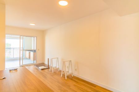 Apartamento à venda com 66m², 2 quartos e 1 vaga Apartamento à venda com 66m², 2 quartos e 1 vagaSala