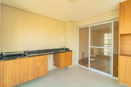 Apartamento à venda com 66m², 2 quartos e 1 vaga Apartamento à venda com 66m², 2 quartos e 1 vagaVaranda Sala