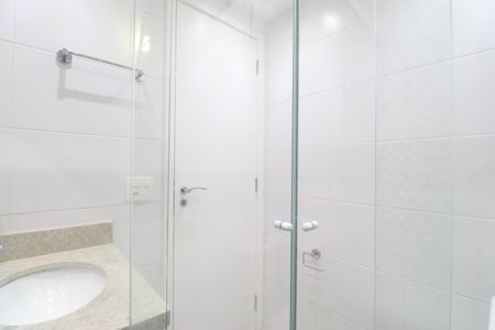 Apartamento à venda com 70m², 2 quartos e 2 vagasBanheiro Social