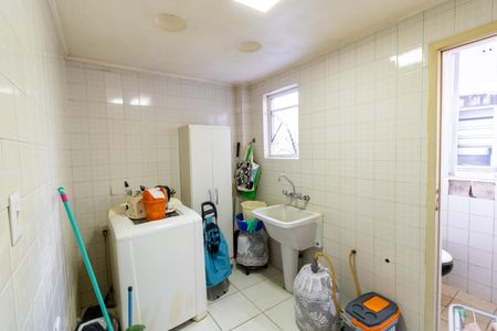 Apartamento à venda com 121m², 3 quartos e sem vaga Apartamento à venda com 121m², 3 quartos e sem vagaCozinha