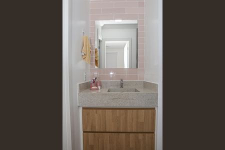 Apartamento à venda com 34m², 2 quartos e sem vaga Apartamento à venda com 34m², 2 quartos e sem vagaBanheiro