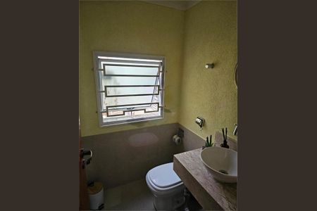 Casa à venda com 104m², 3 quartos e 4 vagas