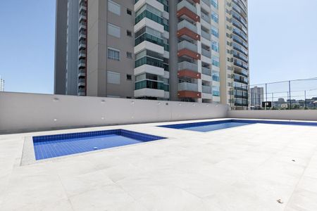 Apartamento à venda com 56m², 2 quartos e 1 vagaÁrea comum - Piscina