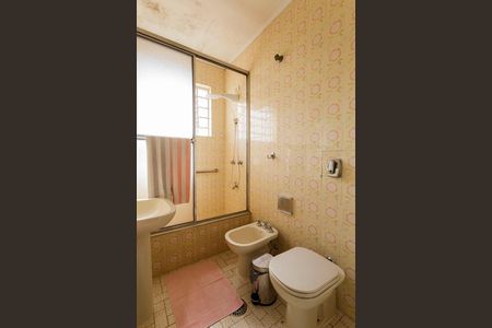 Casa à venda com 144m², 2 quartos e 3 vagas Casa à venda com 144m², 2 quartos e 3 vagasBanheiro