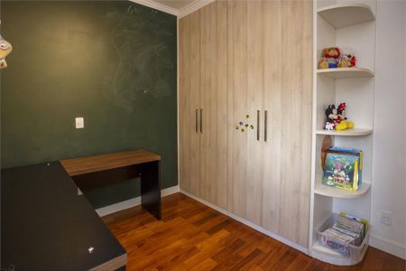 Apartamento à venda com 240m², 3 quartos e 3 vagas