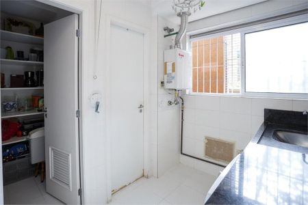 Apartamento à venda com 240m², 3 quartos e 3 vagas
