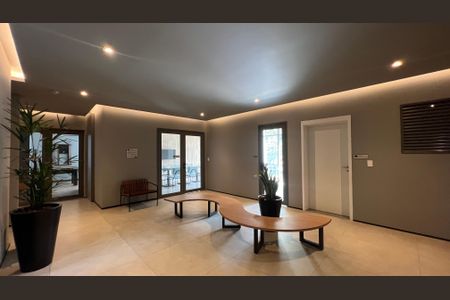 Apartamento à venda com 24m², 1 quarto e 1 vaga Apartamento à venda com 24m², 1 quarto e 1 vagaHall de entrada
