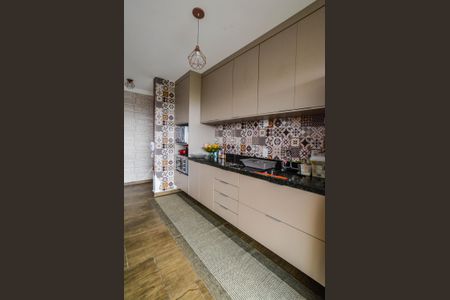 Apartamento à venda com 73m², 2 quartos e 2 vagas Apartamento à venda com 73m², 2 quartos e 2 vagasCozinha e Área de Serviço