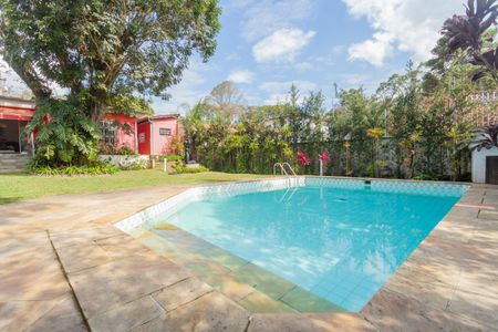 Casa à venda com 270m², 4 quartos e 4 vagasÁrea comum - Piscina