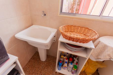 Casa à venda com 270m², 4 quartos e 4 vagasÁrea de Serviço