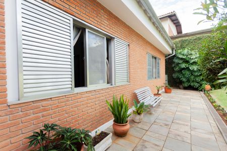 Casa à venda com 270m², 4 quartos e 4 vagasÁrea comum - Quintal