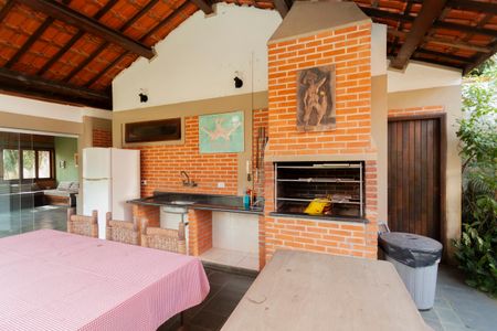 Casa à venda com 270m², 4 quartos e 4 vagasÁrea comum - Churrasqueira