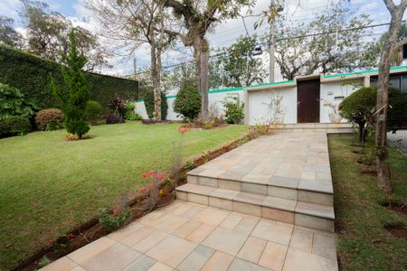 Casa à venda com 270m², 4 quartos e 4 vagasEntrada