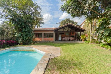 Casa à venda com 270m², 4 quartos e 4 vagasÁrea comum - Piscina