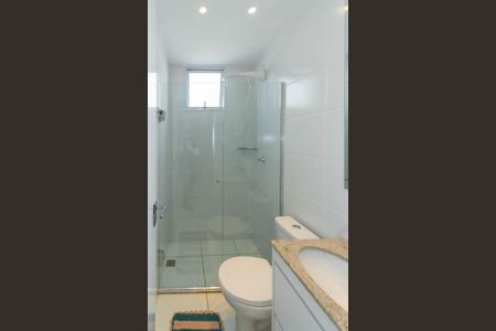 Apartamento à venda com 60m², 2 quartos e 2 vagas Apartamento à venda com 60m², 2 quartos e 2 vagasBanheiro