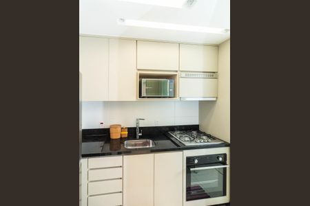 Apartamento à venda com 60m², 2 quartos e 2 vagas Apartamento à venda com 60m², 2 quartos e 2 vagasCozinha